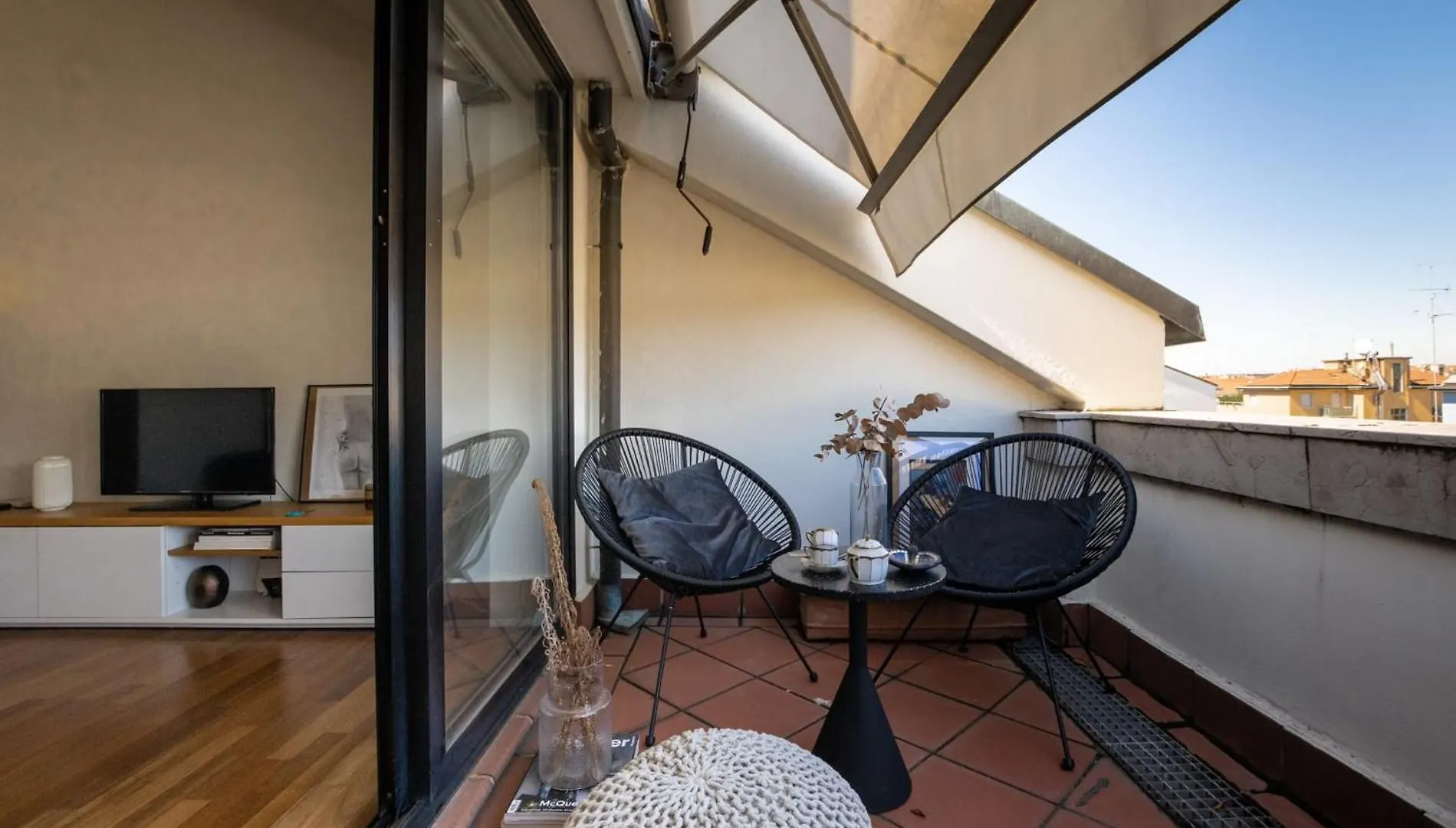 Solari Design Attic Apartment Milan